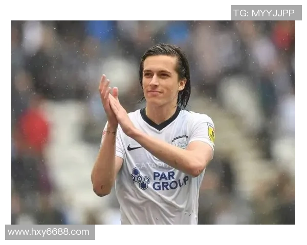 英超激战：皇马与本菲卡互交白卷帽子戏法点燃全场激情