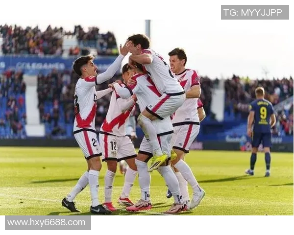 西甲焦点战阿森纳与马竞握手言和红牌事件引发全场热议